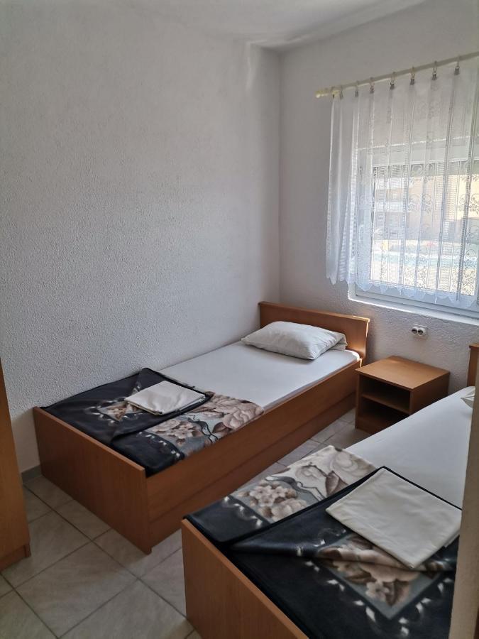 Danijela Apartment นิน ภายนอก รูปภาพ