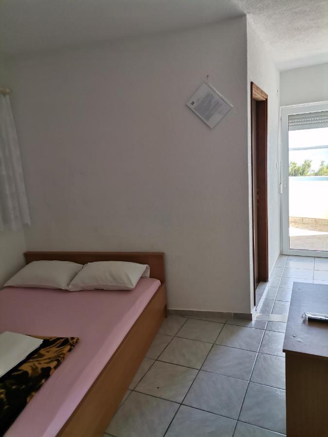 Danijela Apartment นิน ภายนอก รูปภาพ